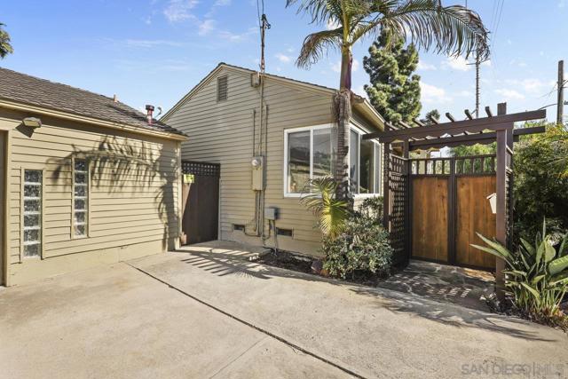 3830 Tennyson St, San Diego, California 92107, 3 Bedrooms Bedrooms, ,2 BathroomsBathrooms,Single Family Residence,For Sale,Tennyson St,250019023SD