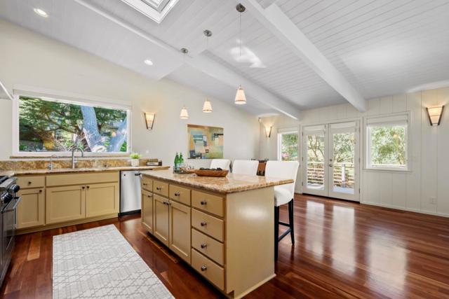 1123 Alta Mesa Road, Monterey CA: https://media.crmls.org/mediaz/1dca6ab8-387d-44b8-83e4-1048b492a0b7.jpg