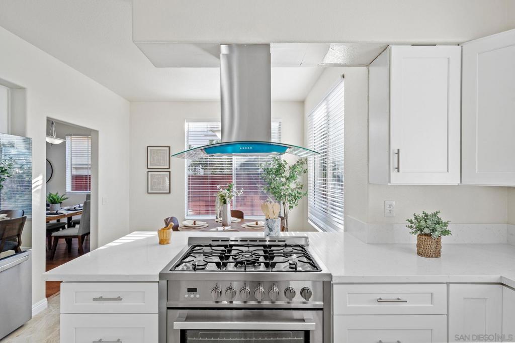 MLS #250027189SD img 14