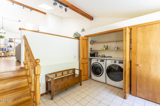 10941 Gurley Lane, Mendocino CA: https://media.crmls.org/mediaz/1dcb4a49-5336-4959-b611-00ecaa46b967.jpg