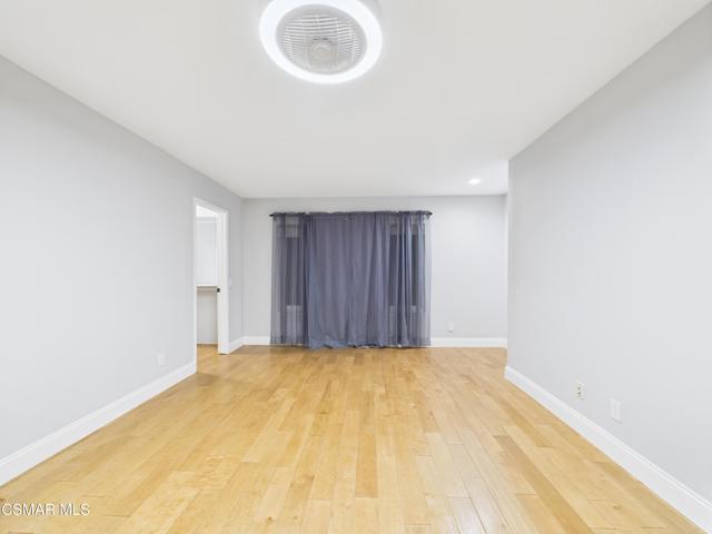 29650 Kimberly Drive, Agoura Hills CA: https://media.crmls.org/mediaz/1dcb642b-4e53-47b5-bfdd-f466091c75c4.jpg