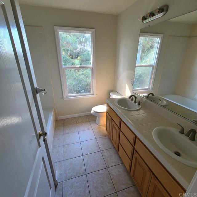 Detail Gallery Image 7 of 22 For 3006 Atherton Dr, Aptos,  CA 95003 - 3 Beds | 2/1 Baths