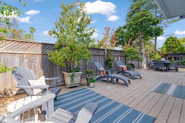 513 Hill Street, Capitola CA: https://media.crmls.org/mediaz/1dcc02ea-3b2d-4294-b259-75dd97901b7d.jpg