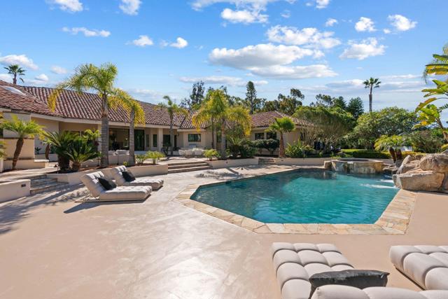 Detail Gallery Image 19 of 25 For 4647 Rancho Reposo, Del Mar,  CA 92014 - 4 Beds | 3/1 Baths