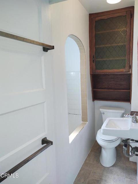 Detail Gallery Image 9 of 22 For 3545 the Paseo, Los Angeles,  CA 90065 - 1 Beds | 1 Baths