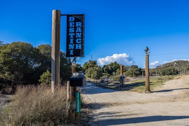 31308 Highway 94, Campo CA: https://media.crmls.org/mediaz/1dce9eb9-342d-4f1e-a372-5ee394f500a8.jpg