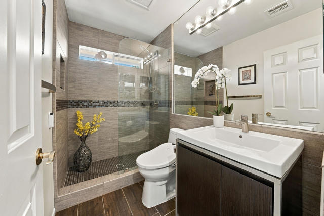 131 Vista Monte, Palm Desert, CA 92260
