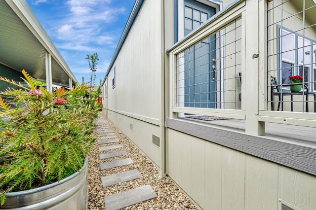 100 N Rodeo Gulch Road, Soquel CA: https://media.crmls.org/mediaz/1dd08026-bec6-4dc5-b0bf-b8e416327589.jpg