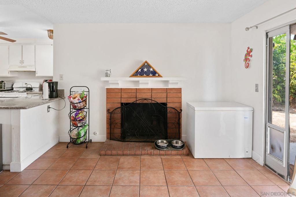 3521 Strawberry Place - photo 13