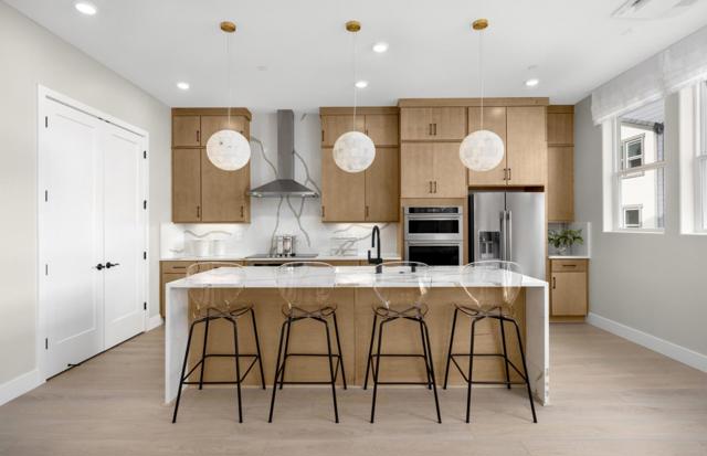 289 Llewellyn Avenue, Campbell CA: https://media.crmls.org/mediaz/1dd17f00-0432-4061-8dfb-50cc63d5ae18.jpg