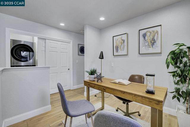 3958 W Las Positas Blvd, Pleasanton CA: https://media.crmls.org/mediaz/1dd347a9-6de4-4273-a1b9-371b6ebdc298.jpg