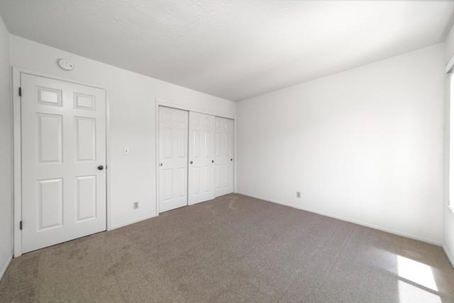 1555 Hecker Pass Road, Gilroy CA: https://media.crmls.org/mediaz/1dd362dd-aff1-4f38-b657-f19c6b6394c8.jpg