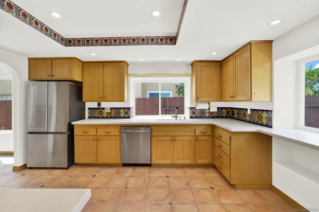 1665 Landquist Dr., Encinitas CA: https://media.crmls.org/mediaz/1dd4068d-f787-479f-b723-181168bbf766.jpg