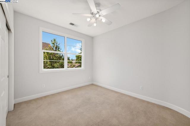 5640 Carnegie Way, Livermore CA: https://media.crmls.org/mediaz/1dd60183-4ae1-43bf-94a7-92ccf2538f71.jpg