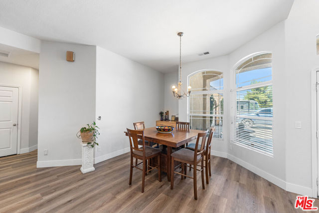 42094 W 21st Street, Lancaster CA: https://media.crmls.org/mediaz/1dd6ba4d-d563-4279-8412-d11567d19698.jpg