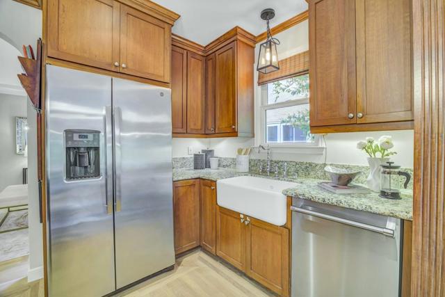 430 26th Avenue, San Mateo CA: https://media.crmls.org/mediaz/1dd744df-2eae-4319-b295-2d3adeab25e1.jpg