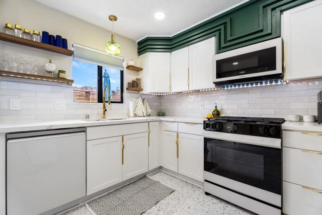 53640 Avenida Rubio, La Quinta CA: https://media.crmls.org/mediaz/1dd7775c-6783-46d7-9fd0-9f5077d63a91.jpg