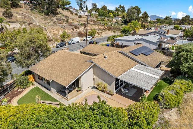 5374 Wellesley Street, La Mesa CA: https://media.crmls.org/mediaz/1dd7acf3-2fab-4c40-9f31-b78f66499bbd.jpg