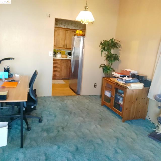 45 Mark Lane, Antioch CA: https://media.crmls.org/mediaz/1dd990f4-e88c-4492-92f7-0c0051d11970.jpg