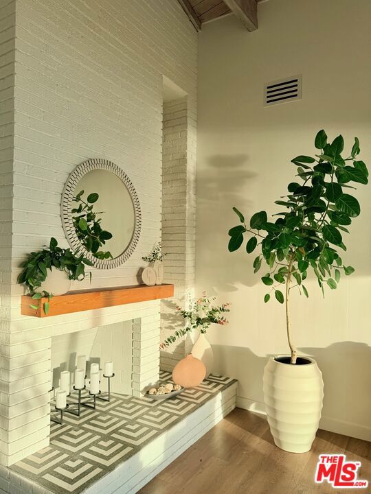 17728 Porto Marina Way, Pacific Palisades CA: https://media.crmls.org/mediaz/1dd993e0-dcf4-4d27-9f00-c06d8d6298f3.jpg