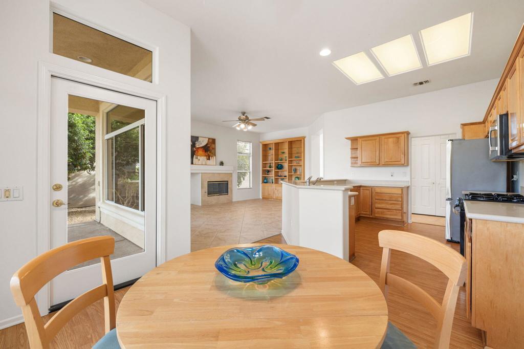 MLS #219140210PS image #9