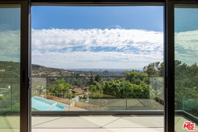 Drew Fenton | 2501 Banyan Drive Los Angeles CA | MLS: 7450499 Drew Fenton | 2501 Banyan Drive Los Angeles CA | MLS: 7450499