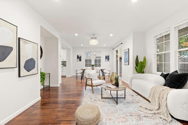 325 Toscana Way, Hayward CA: https://media.crmls.org/mediaz/1dda9921-eb60-4ddd-ad00-803e13d9a535.jpg