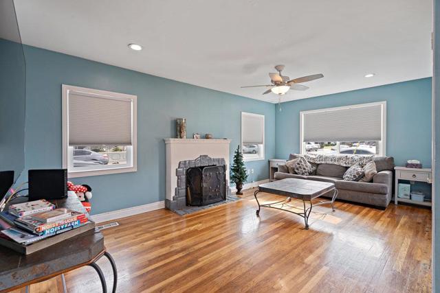 1545 E Saint John Street, San Jose CA: https://media.crmls.org/mediaz/1ddacef0-9dca-4b08-8d67-c712c2777fb0.jpg