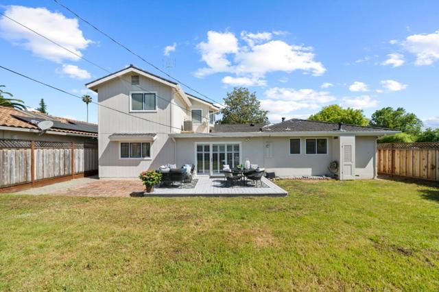 6730 Wisteria Way, San Jose CA: https://media.crmls.org/mediaz/1ddb63a1-4d3c-4918-8ae8-21bc2f980ae6.jpg