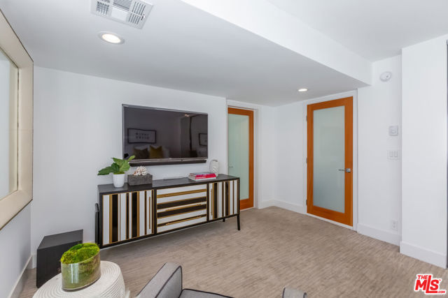 18 Union Jack Street, Marina del Rey CA: https://media.crmls.org/mediaz/1ddc8cec-d196-4a49-a959-5876b5a114e4.jpg