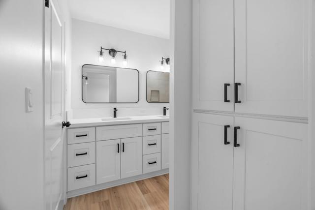 3221 Colgate Lane, Bakersfield CA: https://media.crmls.org/mediaz/1dde56f0-568d-4982-b31d-9fc25b3d25f0.jpg