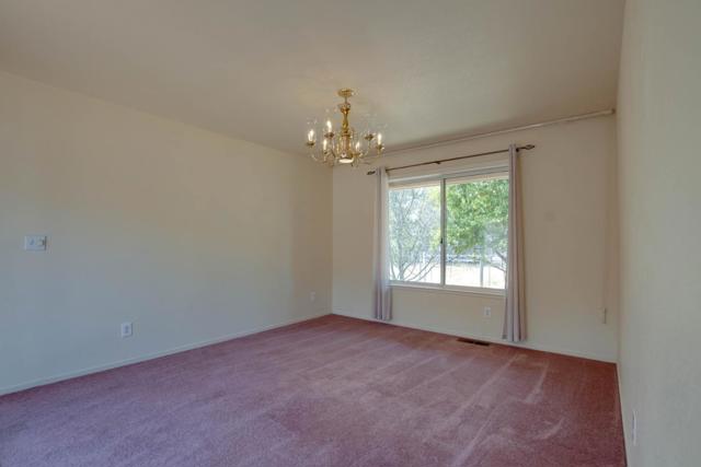 6460 Cabernet Drive, Hollister CA: https://media.crmls.org/mediaz/1dde8a64-f4de-48be-a090-35d2e1cfcae3.jpg
