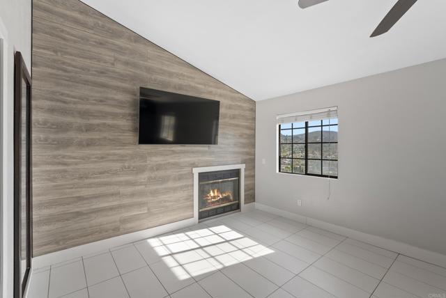 Detail Gallery Image 35 of 71 For 9309 Hillside, Spring Valley,  CA 91977 - 6 Beds | 5 Baths