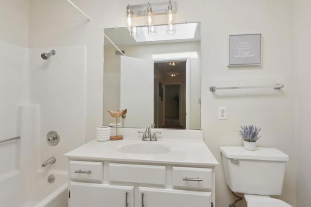 145 Albacore Lane, Foster City CA: https://media.crmls.org/mediaz/1ddeb5e1-0f76-48f6-a844-7b72035999d6.jpg