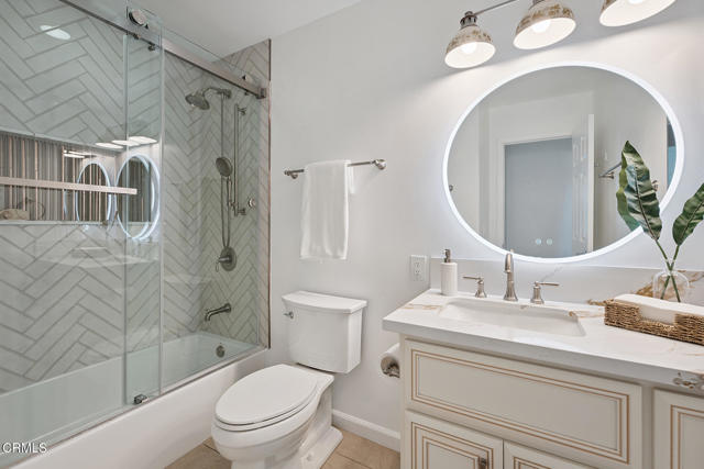 10325 Darling Road, Ventura CA: https://media.crmls.org/mediaz/1ddfea01-5cd6-4aa7-85a9-037dc36925dd.jpg
