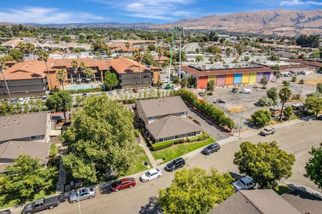303 Junipero Drive, Milpitas CA: https://media.crmls.org/mediaz/1de08575-be73-428a-b24f-5066553b545b.jpg