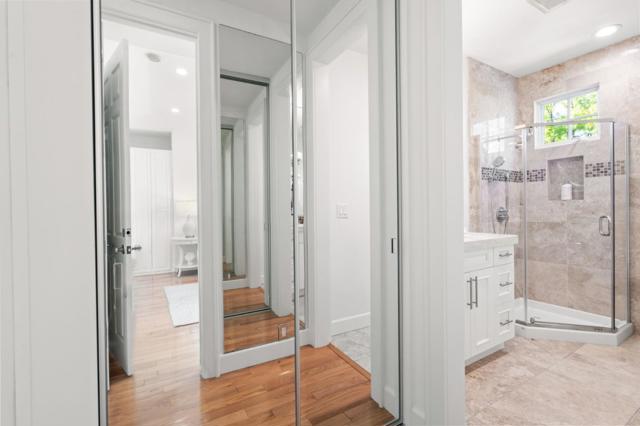 6 Zachary Court, Menlo Park CA: https://media.crmls.org/mediaz/1de1432d-84ea-4bde-8a03-5d04a29bef7b.jpg