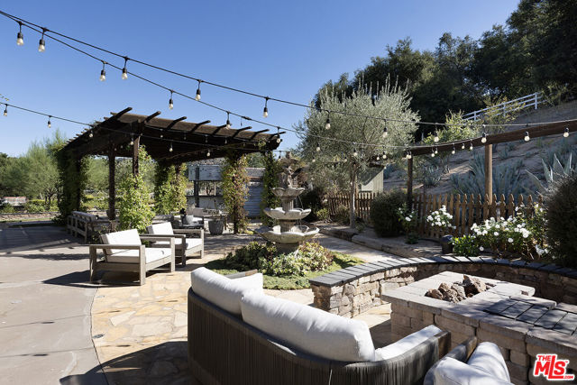 Image 14 of 45 For 43455 Corona Cala Camino