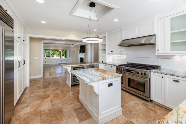 3549 Wilcox ST, San Diego CA: https://media.crmls.org/mediaz/1de1baf7-a895-4ef5-b652-d3fcaaf43481.jpg