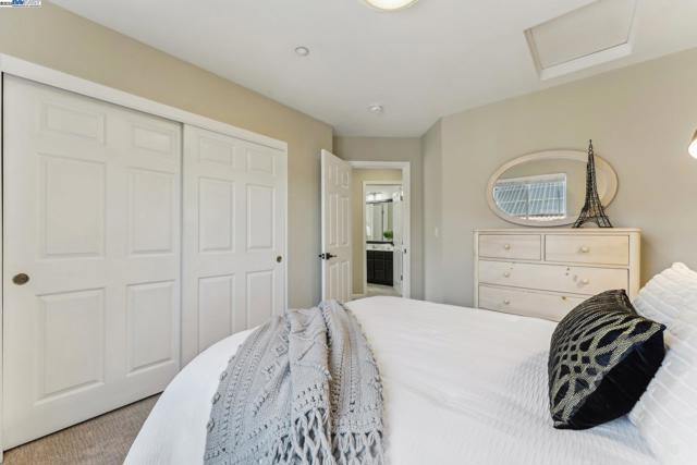 1159 Vintner Pl, Livermore CA: https://media.crmls.org/mediaz/1de1fb79-9fde-4031-b501-793e34c0dd5b.jpg