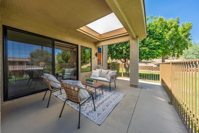 72302 Merry Vale Way, Palm Desert, CA 92260