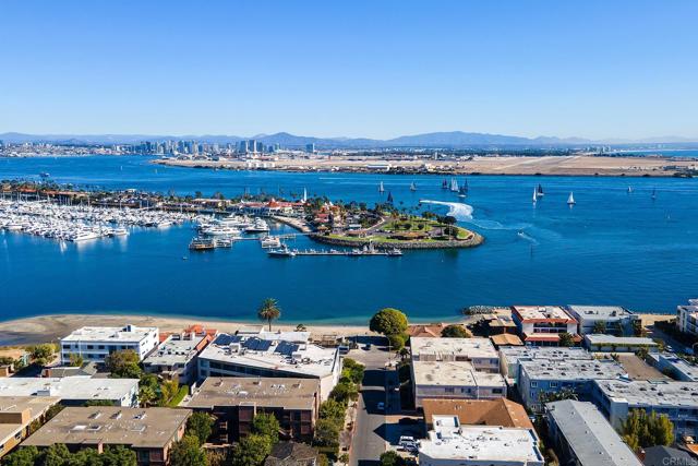 Detail Gallery Image 30 of 32 For 2915 Lawrence St. #8,  San Diego,  CA 92106 - 2 Beds | 2 Baths