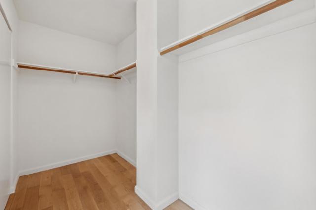 Image 33 of 52 For 4216 Verdigris Circle