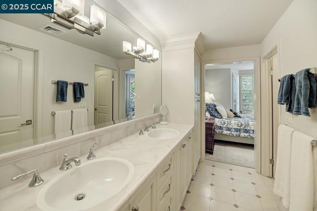 5920 Horsemans Canyon Dr, Walnut Creek CA: https://media.crmls.org/mediaz/1de4339b-f430-4826-bd9c-d5a266ef78d4.jpg
