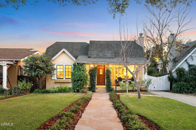 Detail Gallery Image 2 of 46 For 1870 Brigden Rd, Pasadena,  CA 91104 - 3 Beds | 2 Baths