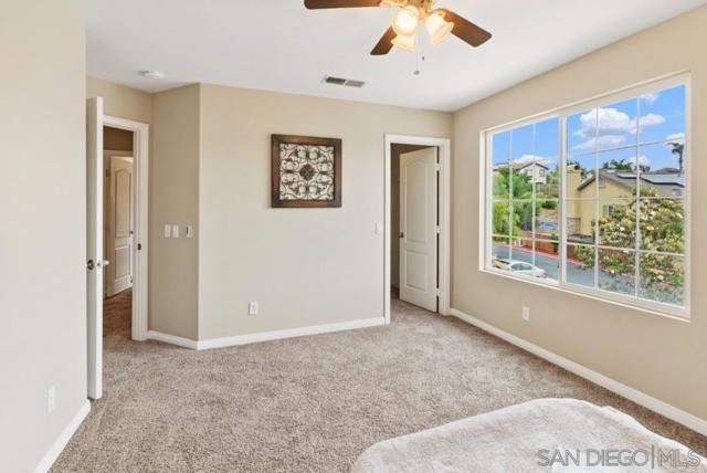 1616 Pegasus Way, San Marcos CA: https://media.crmls.org/mediaz/1de67282-3a41-4ba9-9fc7-b6248b46ec09.jpg