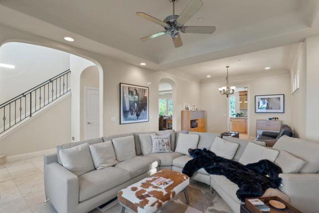 454 Upper Road, San Rafael CA: https://media.crmls.org/mediaz/1de6cb26-0076-42b2-ad26-7a07e7904a44.jpg