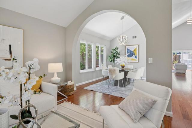 704 Prescott Lane, Foster City CA: https://media.crmls.org/mediaz/1de873d1-9c93-4ab3-9093-72fdd518b066.jpg