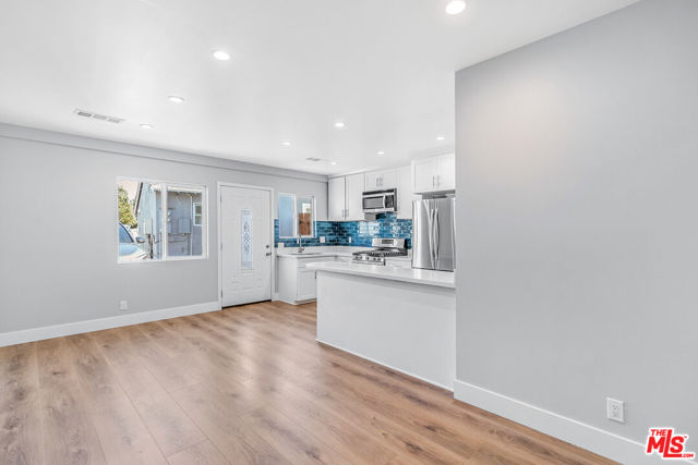 14139 Gault Street, Van Nuys CA: https://media.crmls.org/mediaz/1de9c58f-5ee1-47fa-96e2-f5d5997e7c5e.jpg