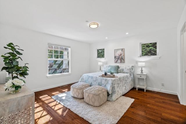 2200 Dolphin Drive, Aptos CA: https://media.crmls.org/mediaz/1de9c6bd-851b-4821-a528-49a7e3e0c61b.jpg